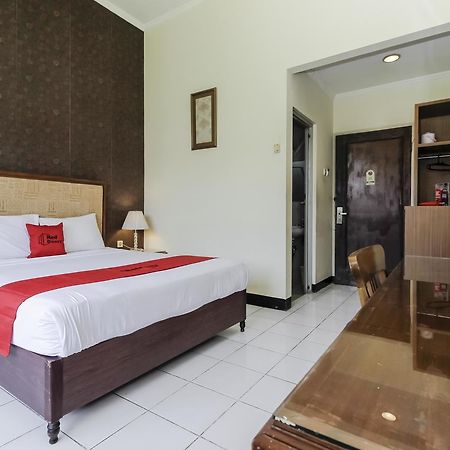 Reddoorz Plus Near Grage City Mall Cirebon Exterior foto